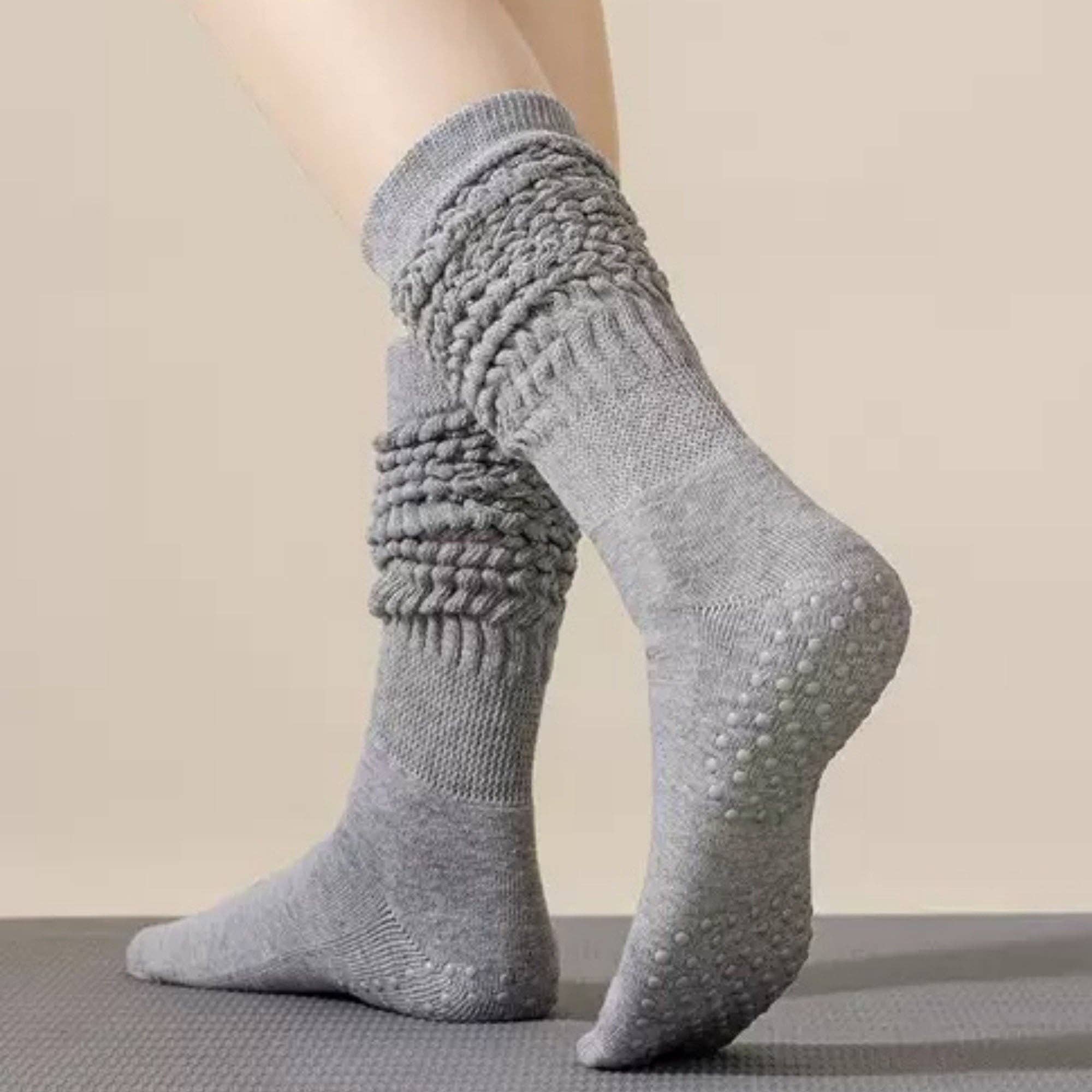 AK Brand - Wholesale Socks - Women's - 3-Pack Scrunch Grip Socks with Non-Slip Sole Soft Stretch Kn4
