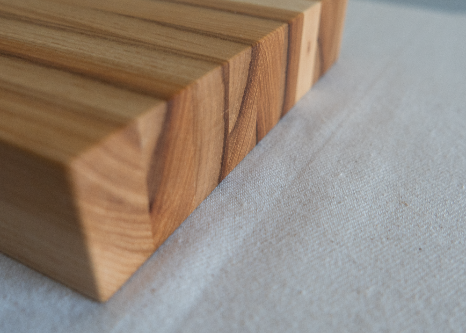 TIMBERMADE - Wholesale Cutting Board - EDGE GRAIN BUTCHER BLOCK10