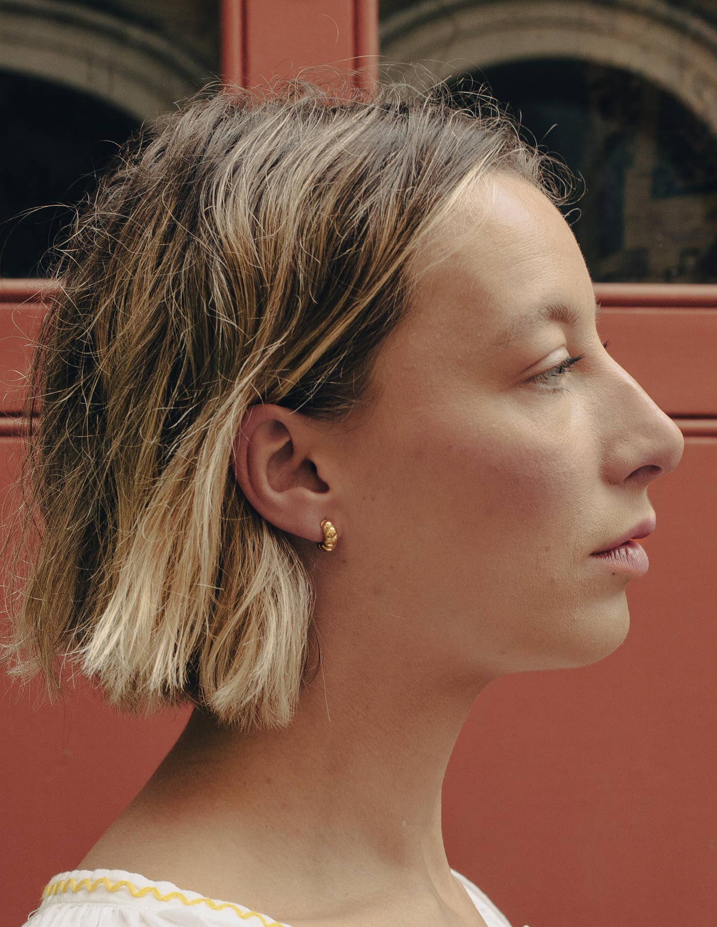 Nordic Muse - Wholesale Huggie Earrings - Gold Small Ridge Huggie Hoop, Waterproof2