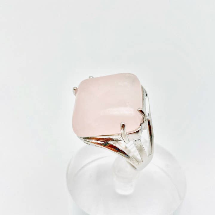 Mio Queena - Wholesale Cocktail/Statement Ring - Multi-style Rhombus Natural Stone Crystal Rings - CS