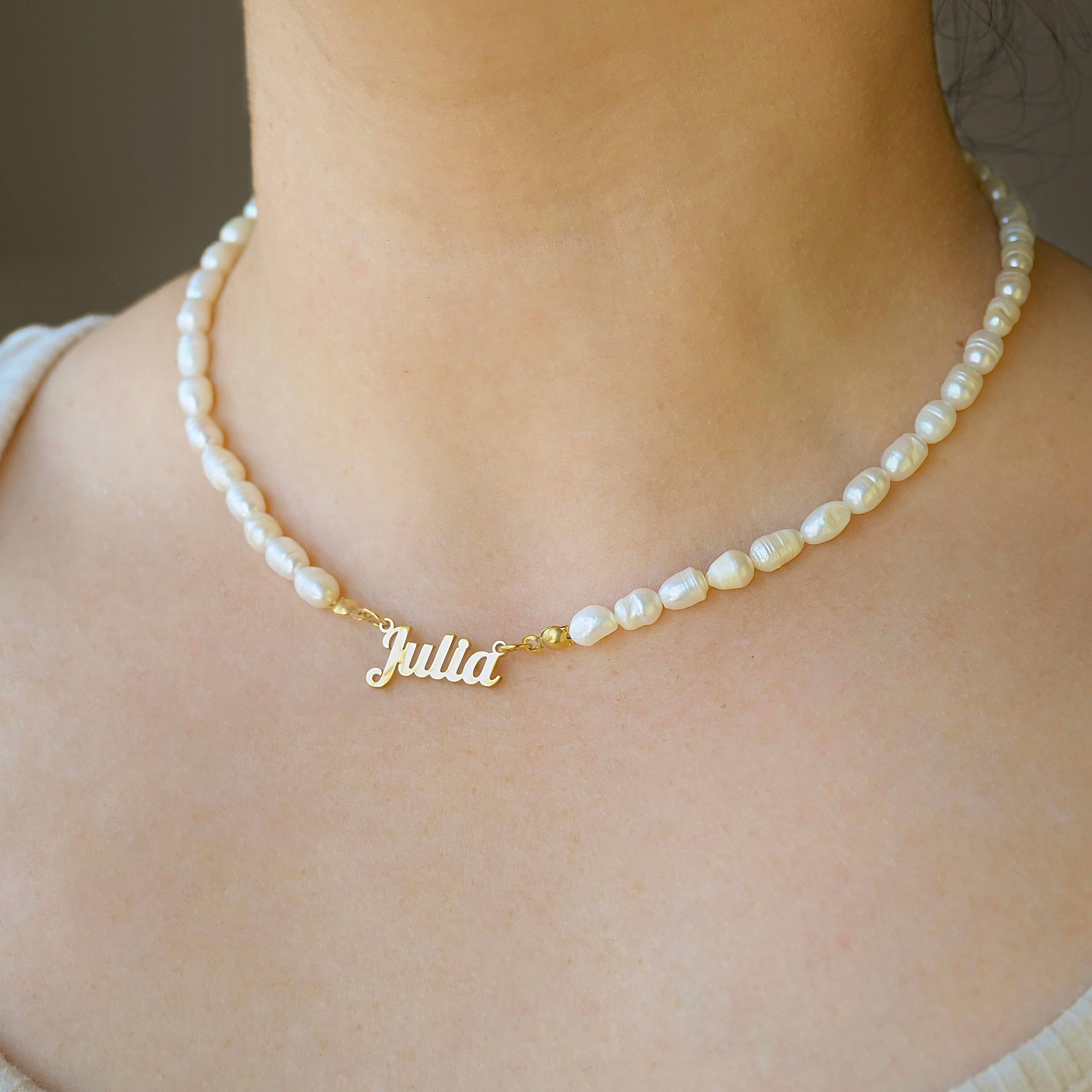 Blueyejewelry – wholesale Pendant/charm necklace – Pearl Name Necklace - 18k Gold Custom Pearl Necklace3