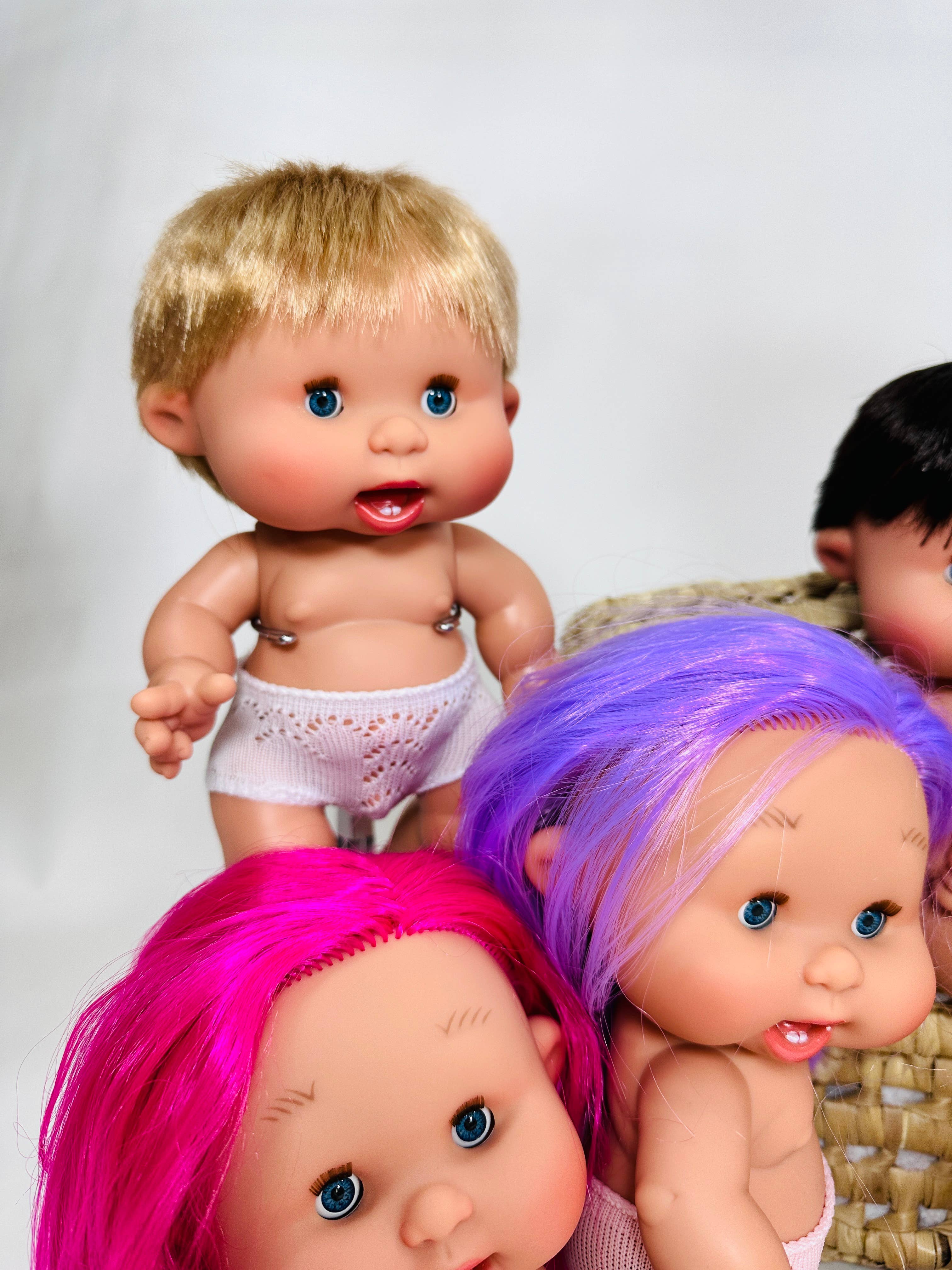 Nines Artesanals d'Onil Dolls - Vendita all'ingrosso Bambola - Bambini - BIANCHERIA INTIMA PER BAMBOLE PECOTE APRI E CHIUDI GLI OCCHI DISPLAY 86