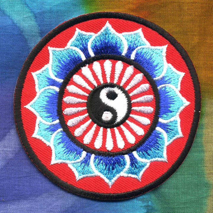 Tribal Trade GmbH - Wholesale Patch - Yin Yang Flower Patch1