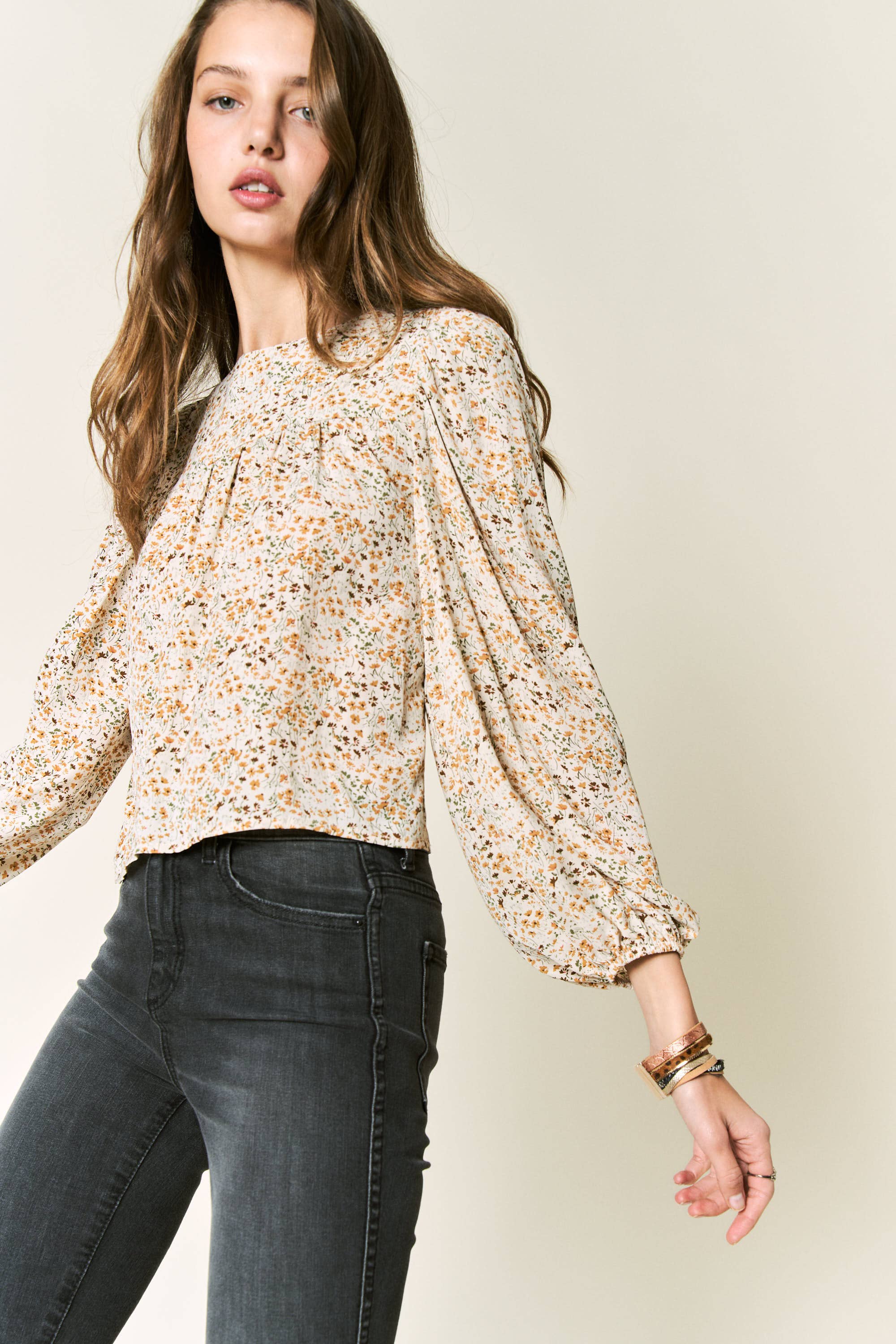 Petal Dew - Wholesale Blouse - Women's - FLORAL PRINT FRILLY TOP BLACK LACE UP - P000832