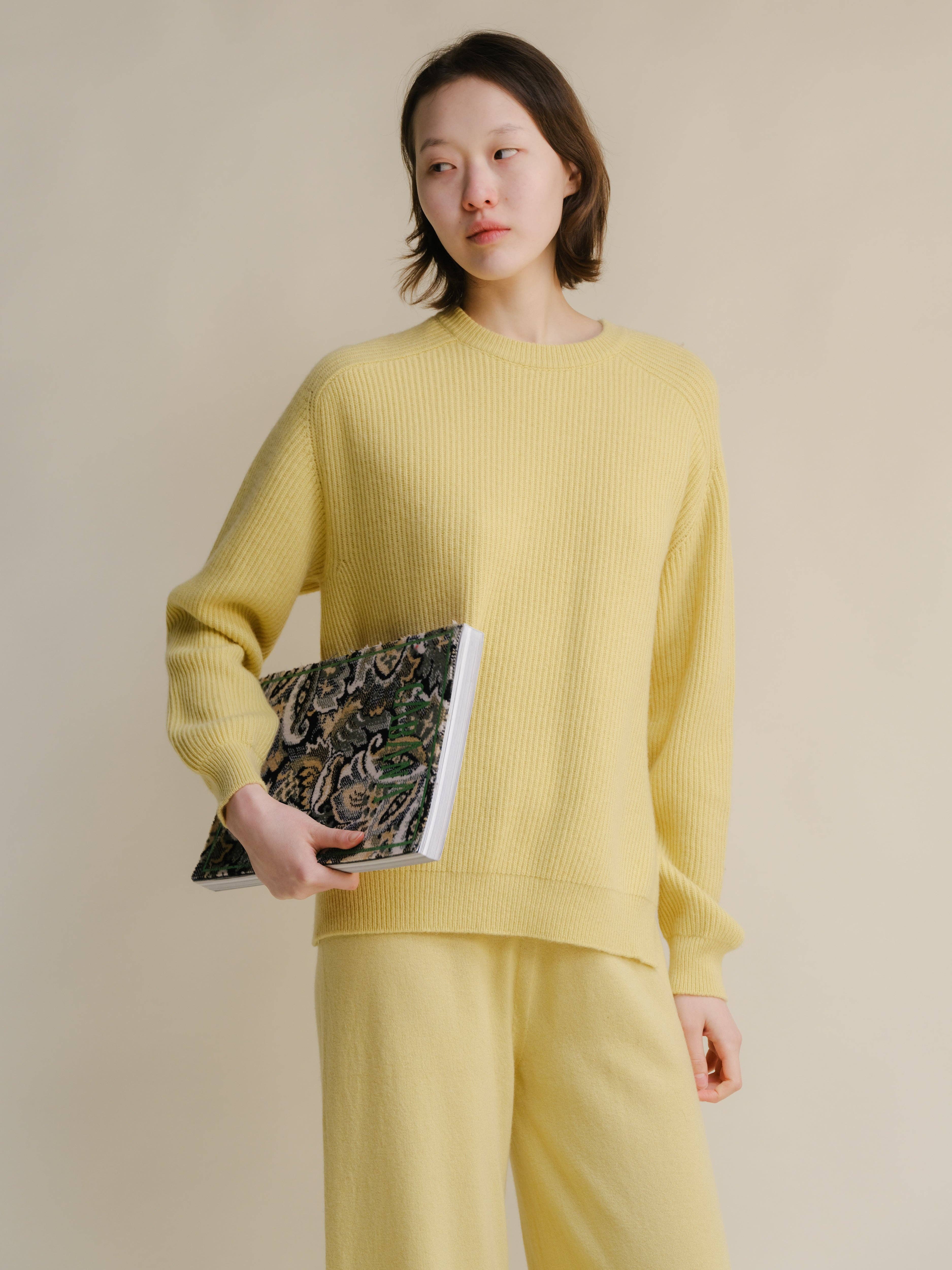Lèmme - Wholesale Knit Sweater - Women's - Cashmere Mix Crewneck Ribbed Sweater with Lateral Slits26