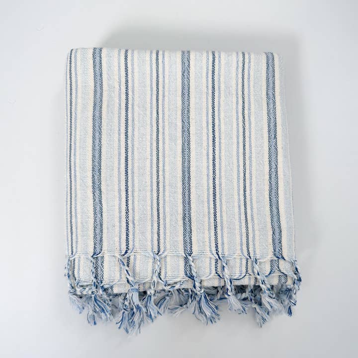 HOME & LOFT - Wholesale Beach Towel - Light Blue Cape Towel