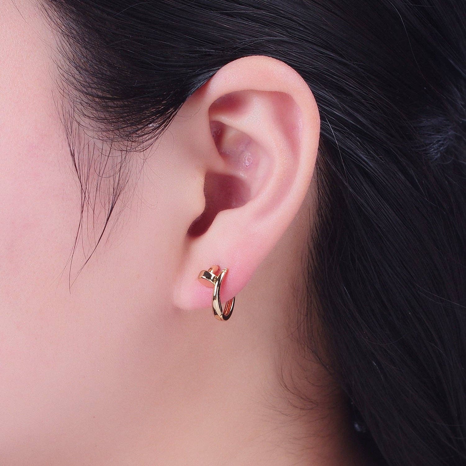 Aim Eternal - Wholesale Huggie Earrings - Minimalist 24K Gold Filled Nail Earring Huggie Hoop Earrings1