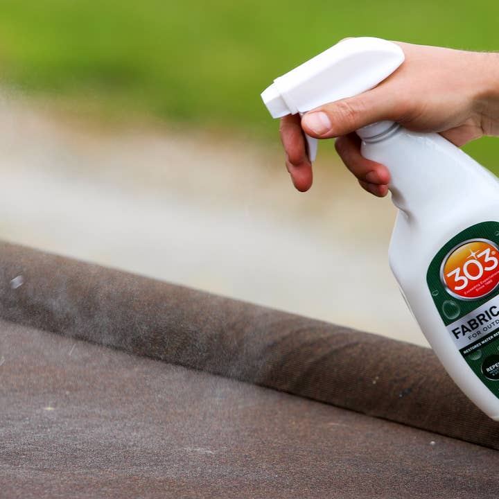 Gold Eagle Company - Wholesale Stain Remover - 303 Fabric Guard - 32oz