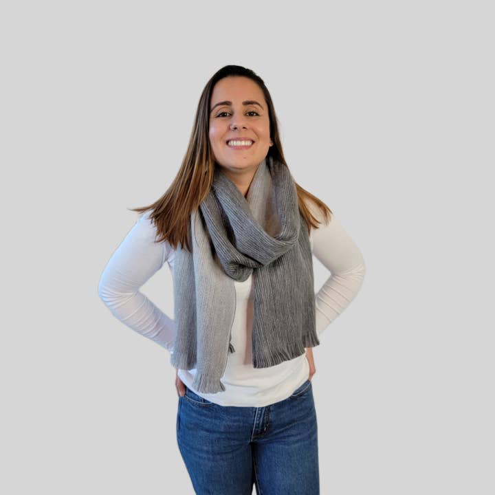 LATITUDE ZERO GOODS - Wholesale Scarf - Women's - Julia - Reversible Alpaca Wool Scarf