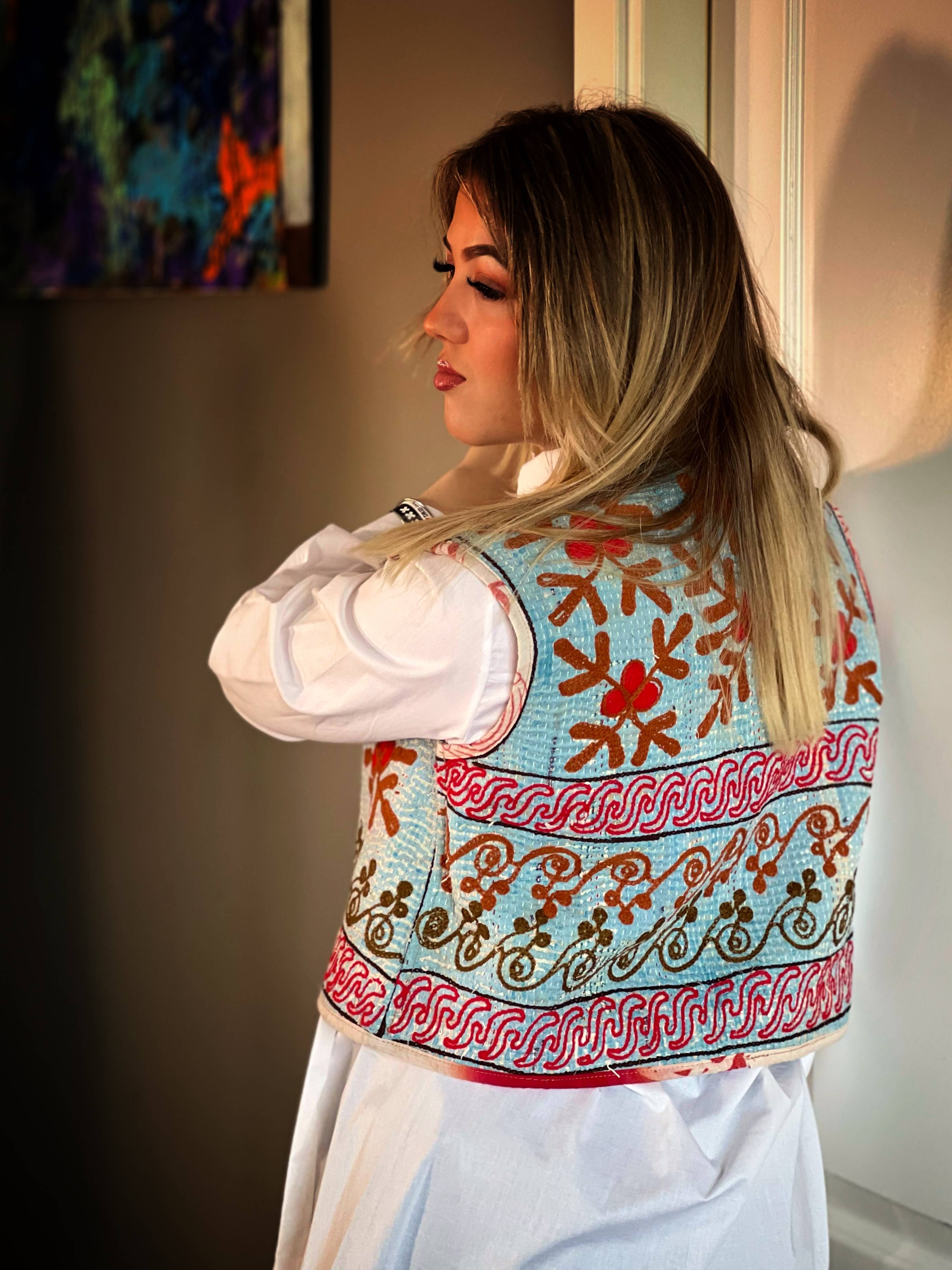 Kinomy - Wholesale Outerwear Vest - Women's - Batik cotton embroidered short vest, women's boho vest.1