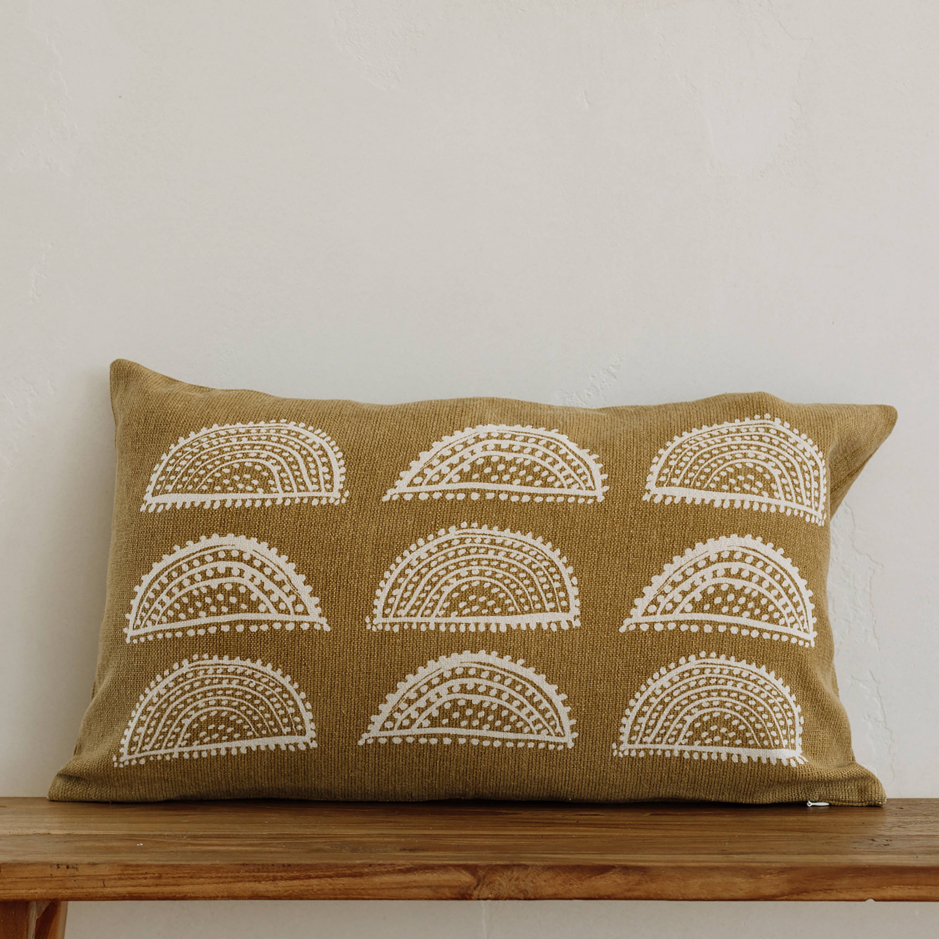 NAKI & SSAM INC. - Wholesale Throw Pillow Cover - Meraki Collection 24in.x14in. Gond Art-Inspired Sunburst21