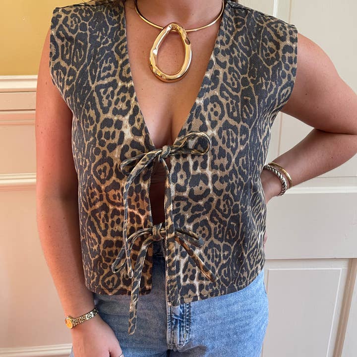 KMs GEMs - Wholesale Pendant/Charm Necklace - Cannes Statement Necklace5