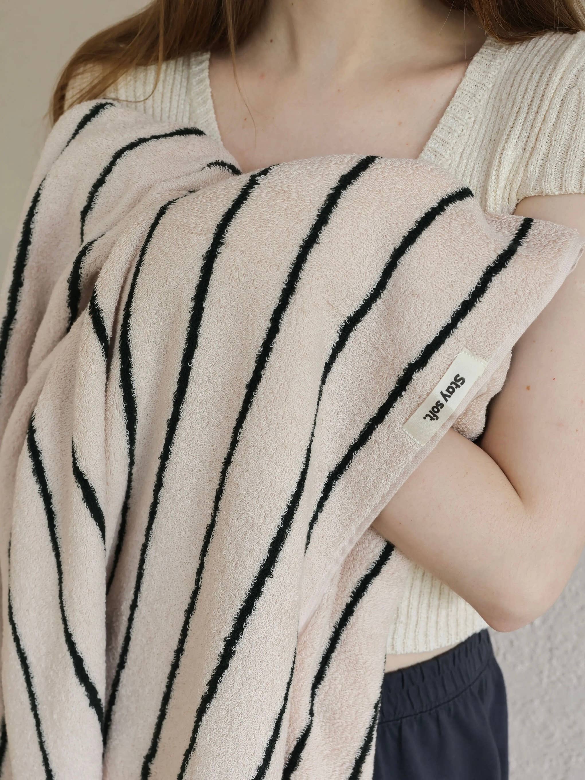 INSPECIAL HOME - Wholesale Bath Towel - 100% Cotton Retro Earthy-tone Pinstripe Soft Plush Towel 28