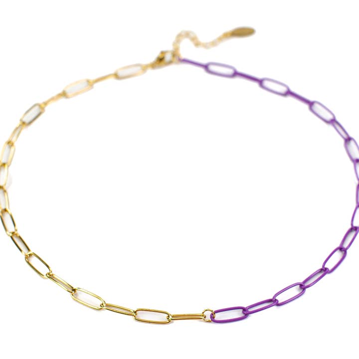 Colar de clipe de papel em esmalte roxo e ouro Game Day por atacado de Savvy Bling