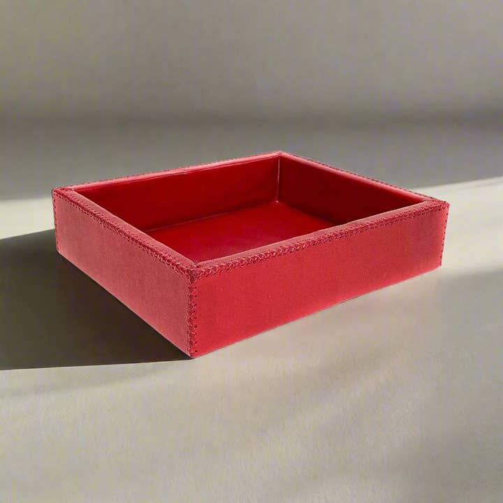 Bati Goods - Wholesale Decorative Tray - Monedas | Cedar & Leather Valet Tray6