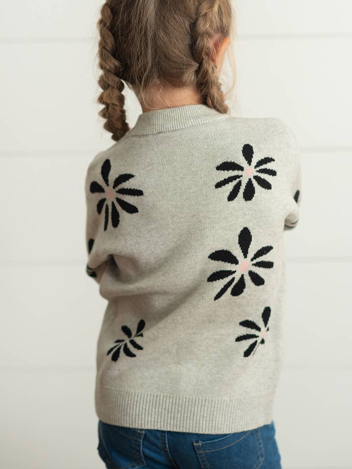 Oopsie Daisy - Wholesale Knit Sweater - Kids - Kids Light Gray Flower Crew Neck Fall Winter Sweater1