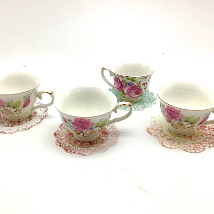 All Little Cute Things - Wholesale Disposable Coasters - Tea Party Coasters Dollies Vintage French Paper Lace