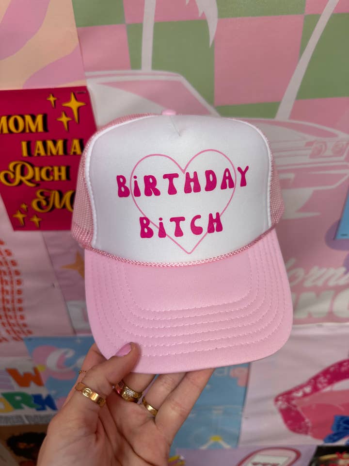 Trucker-Hut zum Geburtstag, knallpink für den Großhandel von Happy Hour