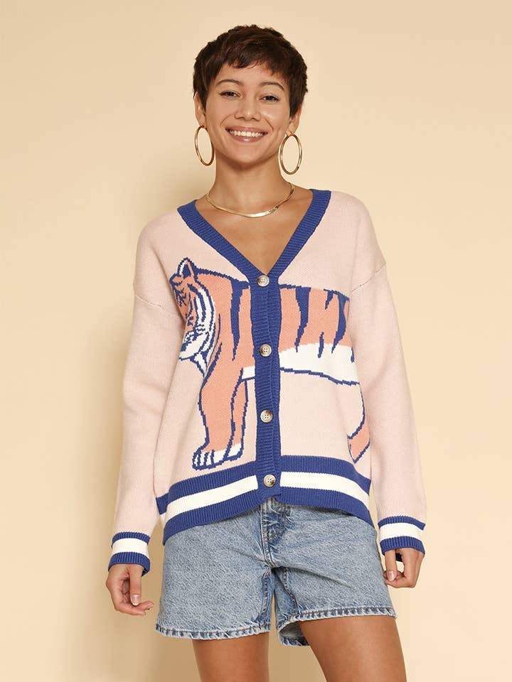 Cardigan en maille Tiger pour la vente par Miss Sparkling