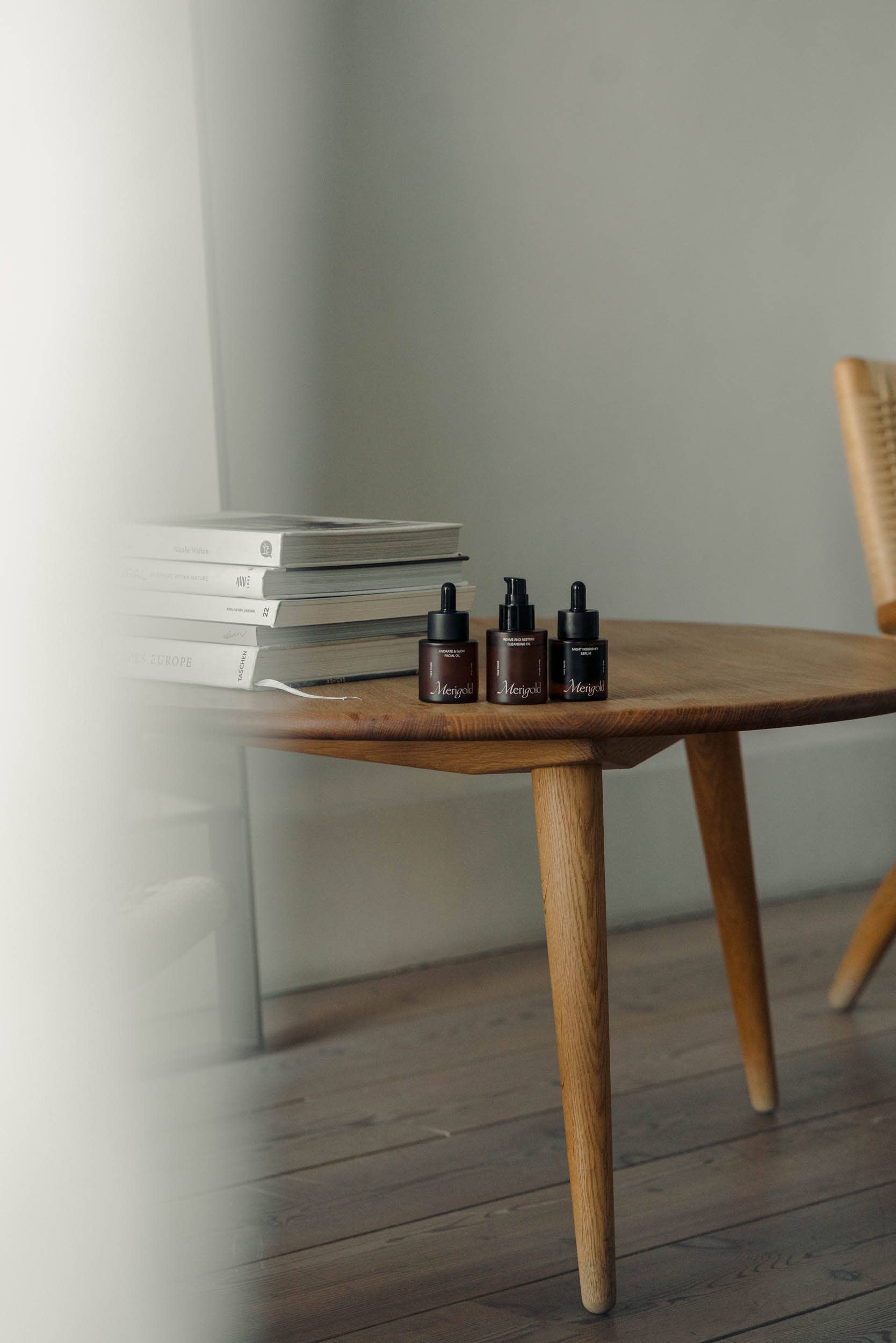 Merigold - Wholesale Facial Cleanser - Revive and Restore Cleansing Oil12