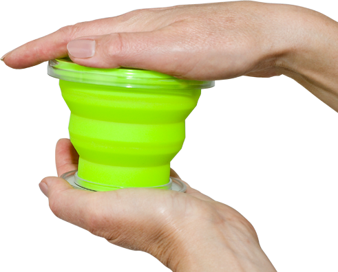 Cheatwell Games – wholesale Dice – Slam Dice Bluff - The shake 'n' play bluffing game2