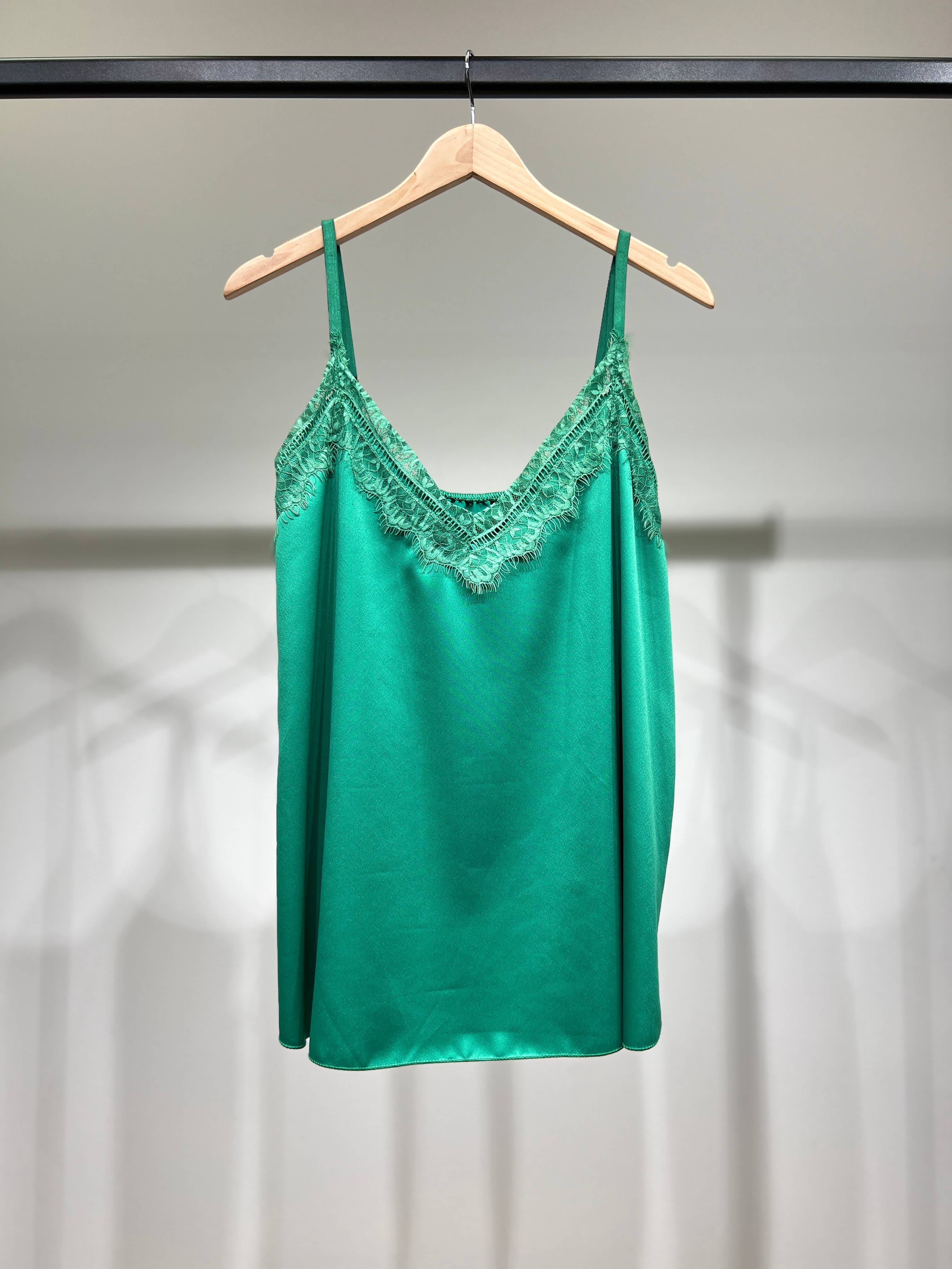 L'Emotion - Vente Débardeur – femme - Débardeur Caraco Ajustable à Dentelle Satiné1