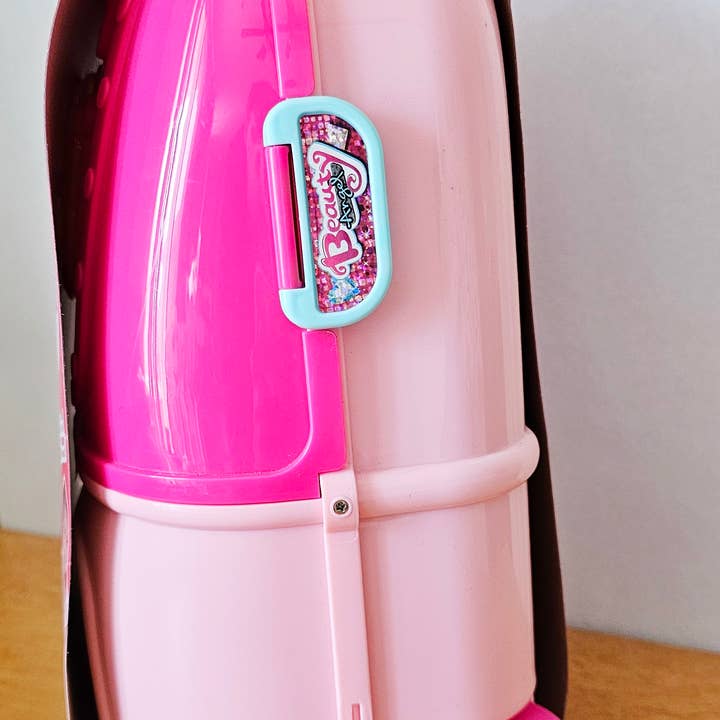 Family 8 Toy Company - Vente Lot de jouets – enfant - Kit de beauté 2 en 1 Little Luggage7