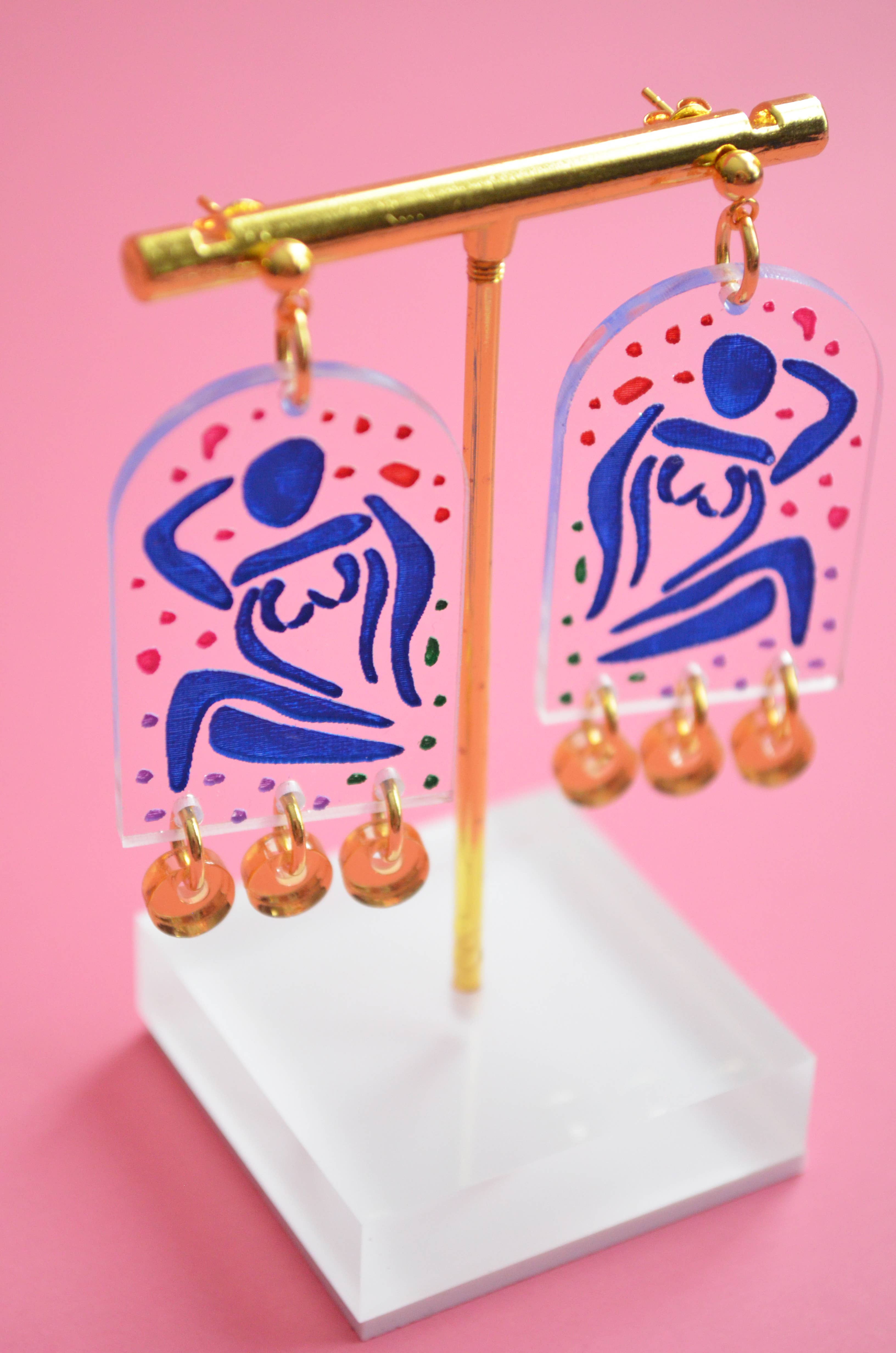 Boo and Boo Factory - Wholesale Hangende/ronde oorbellen - Blauwe dames acryl arch bengelen oorbellen8