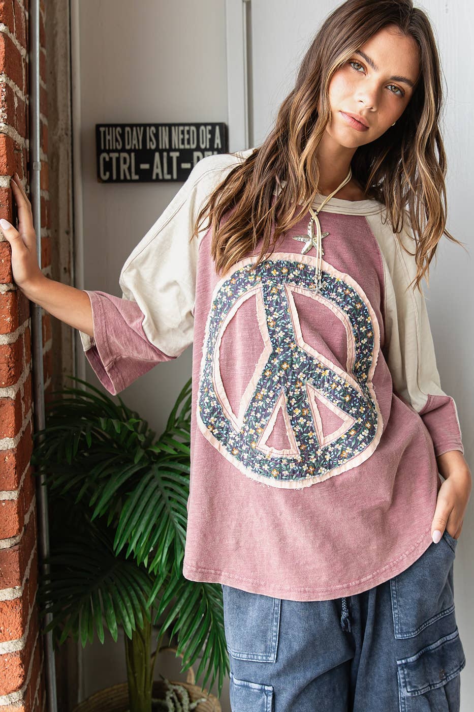 mittoshop – wholesale Tunic – Women’s – PEACE SIGN PATCH MINERAL WASH TOP15