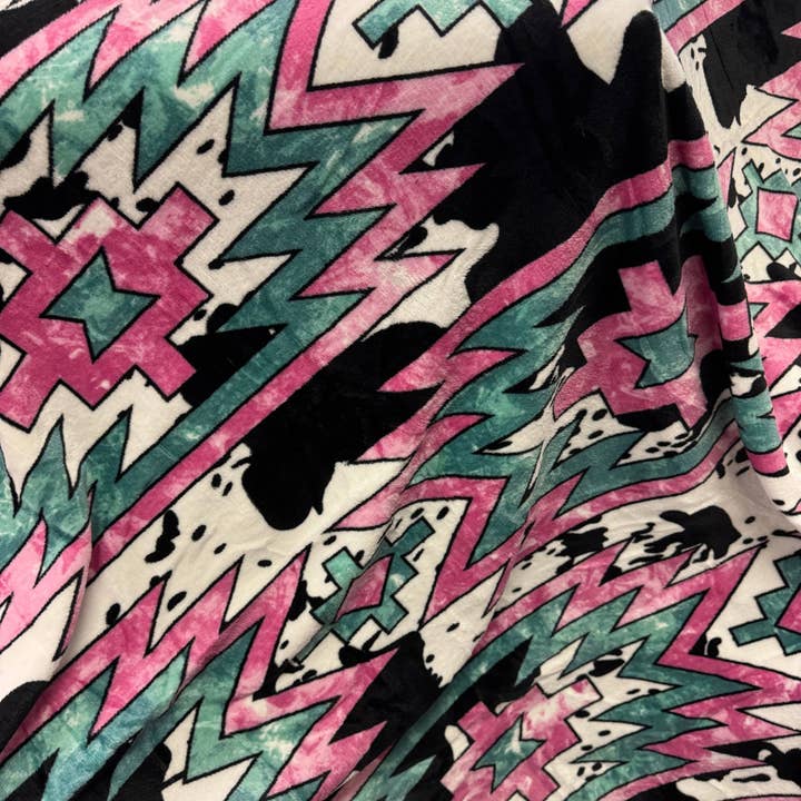 Festivitees - Wholesale Throw Blanket - The Caroline Lightweight Soft Throw Blanket 60"x80"
