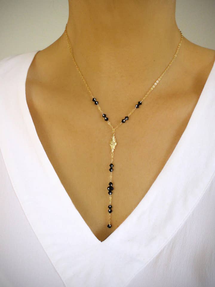 Collar en Y chapado en oro de 18K con cristales austríacos negros para venta al por mayor de DIGE DESIGNS