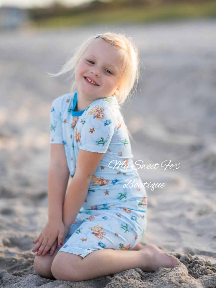 My Sweet Fox Boutique - Wholesale Lounge Set - Kids - Classic Pooh Bamboo Set1