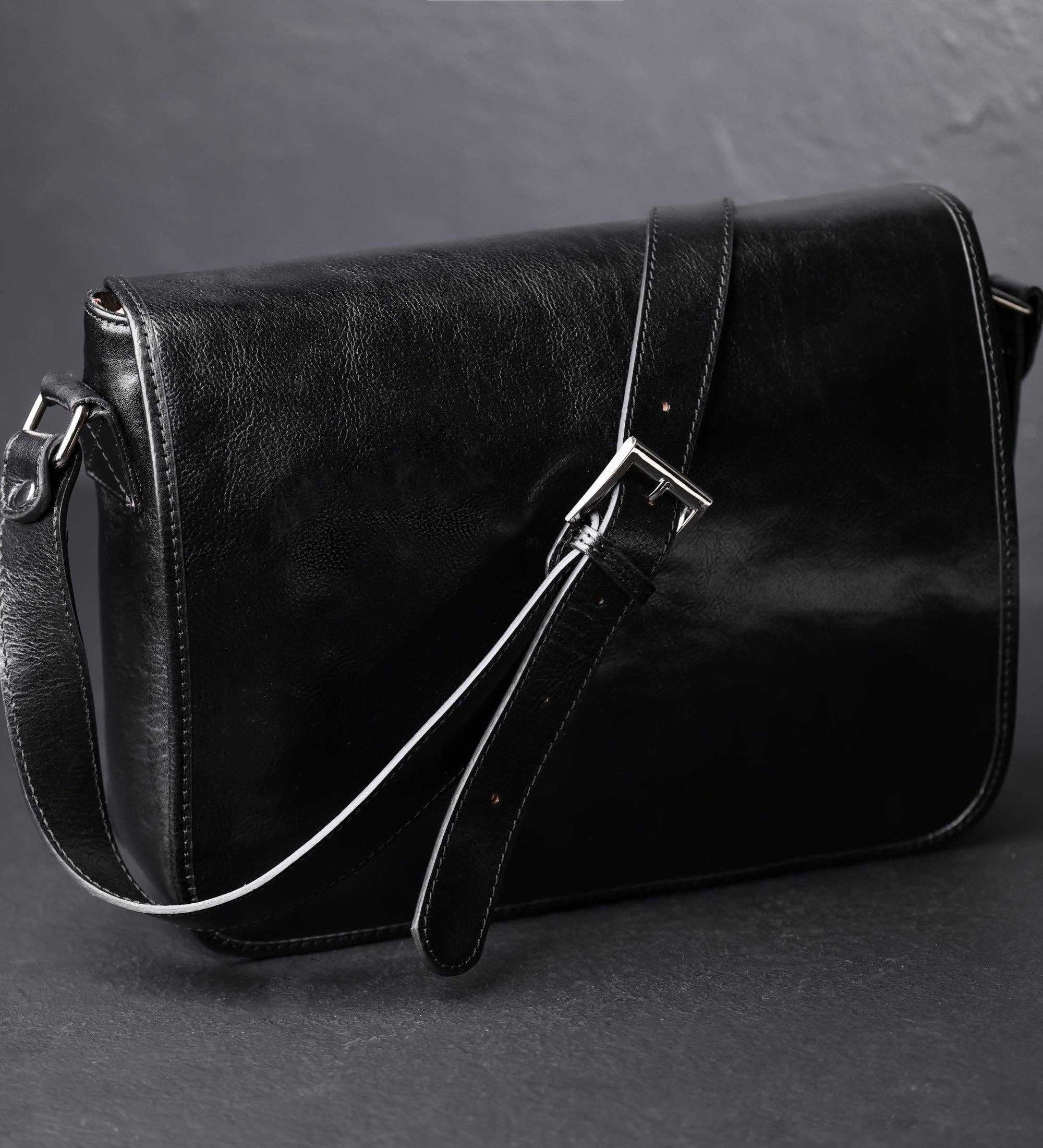 Time Resistance - Wholesale Messenger Bag - Women's - Leather Messenger Bag – The Stranger18
