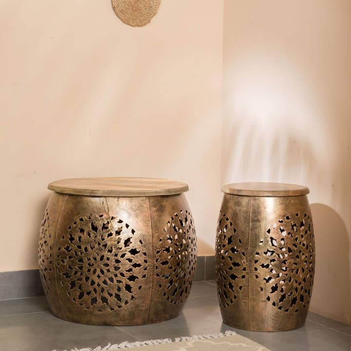 Tavolino da caffè con piano in ferro e legno per la vendita all'ingrosso da parte di Mytri Designs