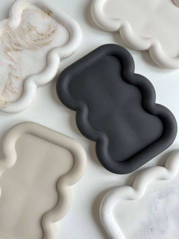 Wiggle tray for wholesale by Serene Home