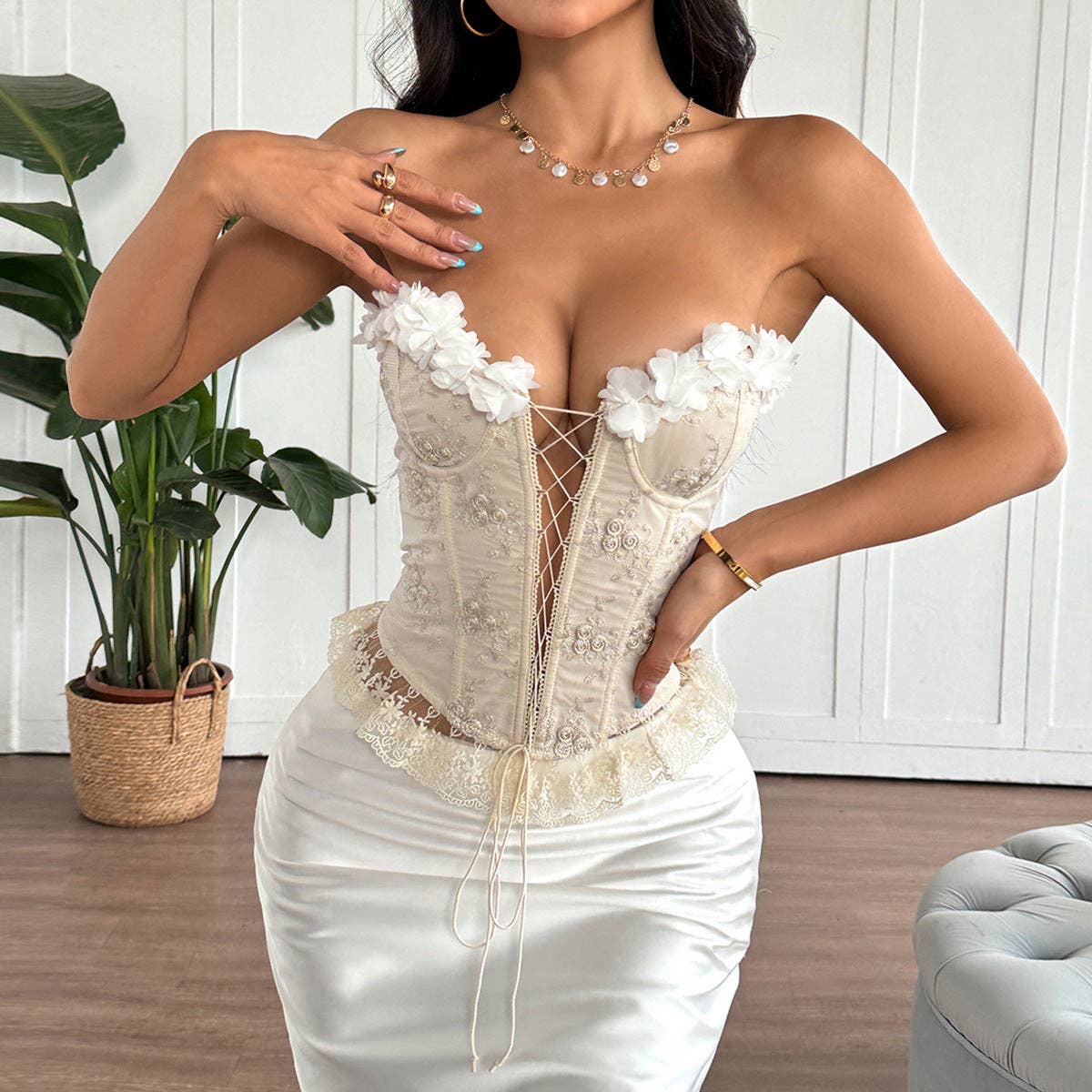 Marayn - Wholesale Corset - Women's - Lace Corset Top with Floral Embroidery  Ties10