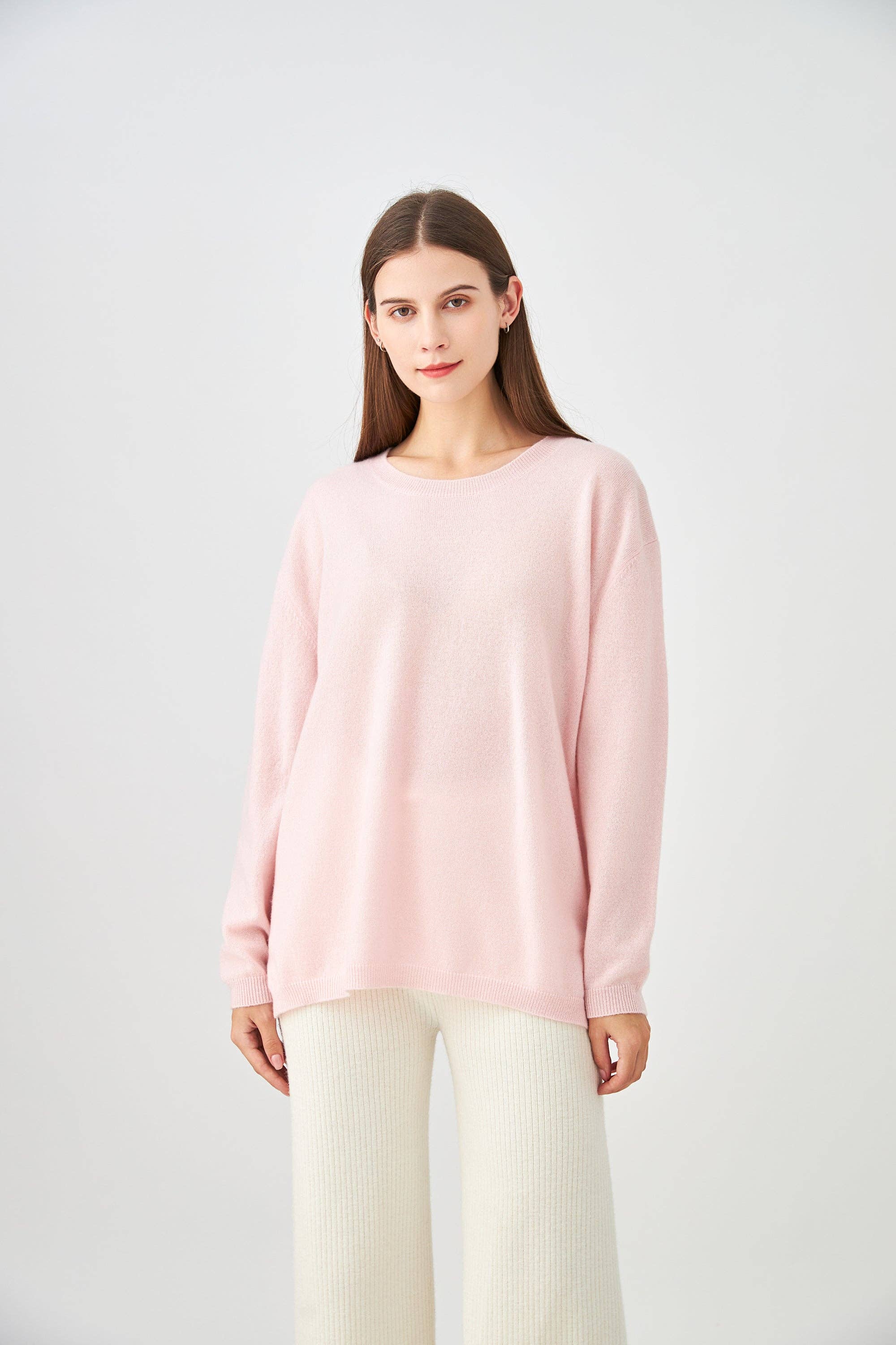 jw.atelier – Engroshandel Tunika - Dame – Træk 100% kashmir rund hals oversize14