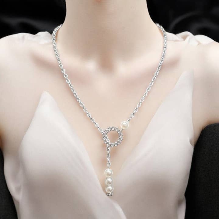 Asymmetrisk perle halskæde for engroshandel hos Supr Nova Wrists