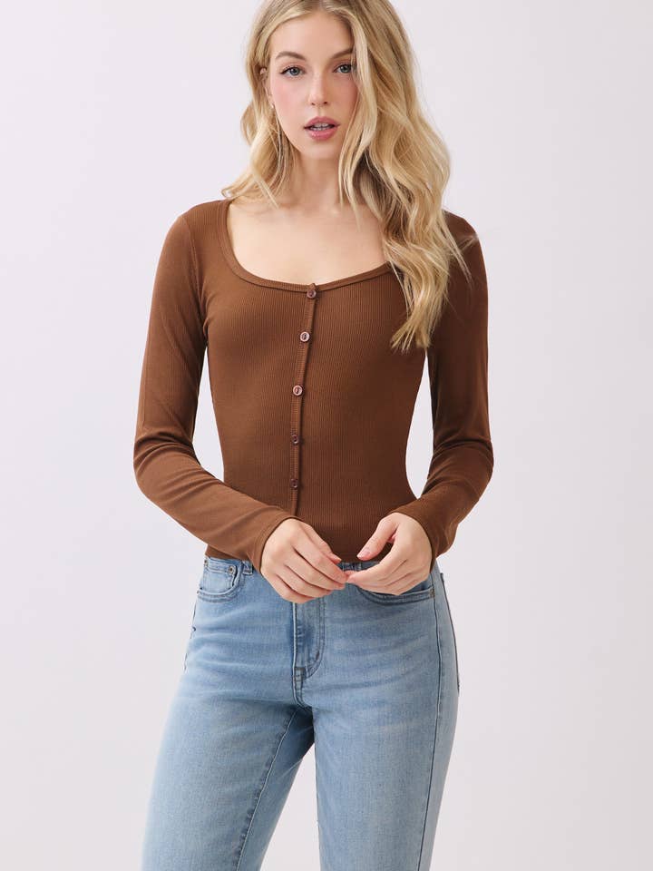 RT56630LA - CARDIGAN A MANICHE LUNGHE NON FUNZIONALE CON BOTTONI per la vendita all'ingrosso da parte di Heart & Hips