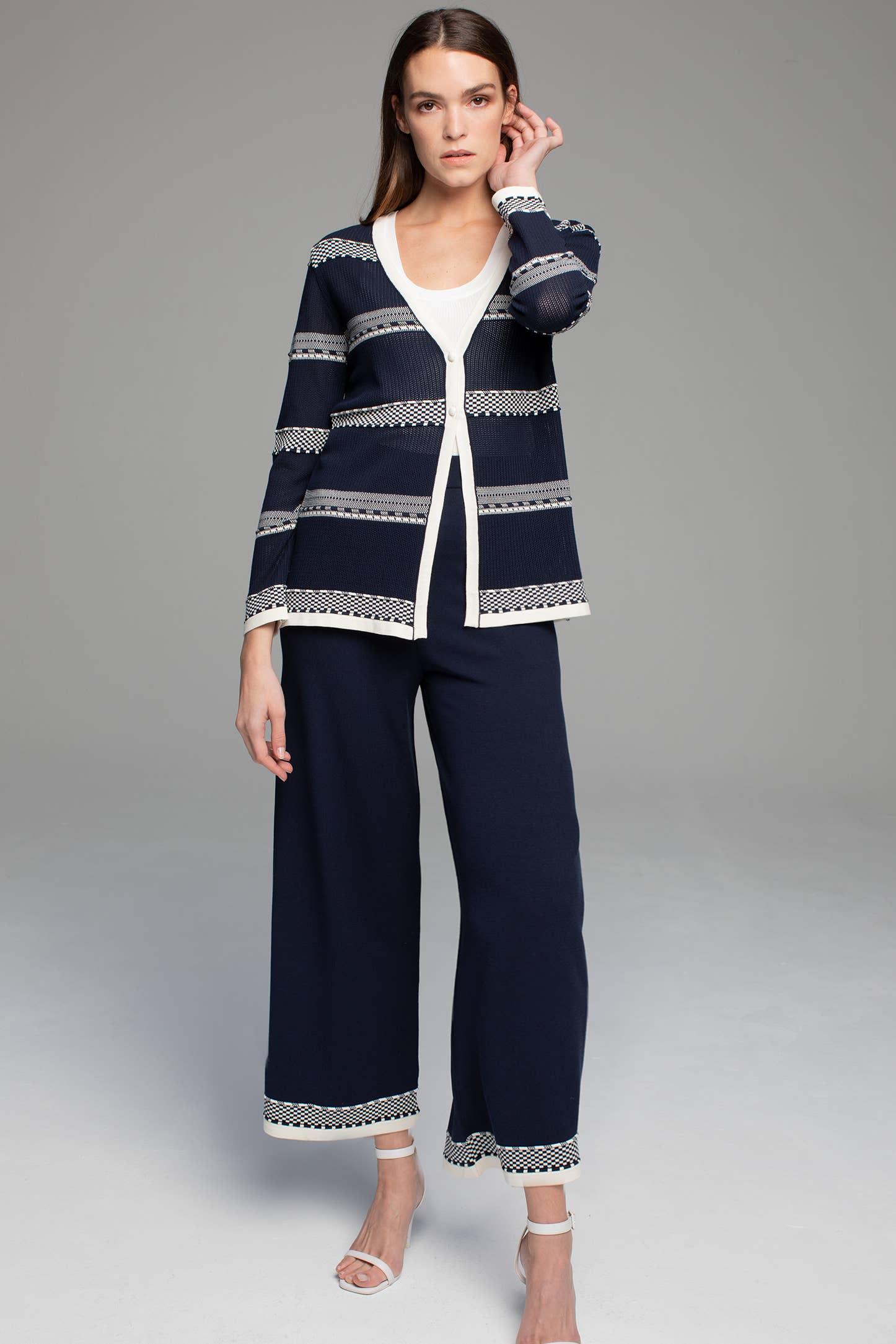 TACHI AND ZUCCA - Wholesale Pants - Women's - FENEFA NAVY TROUSERS