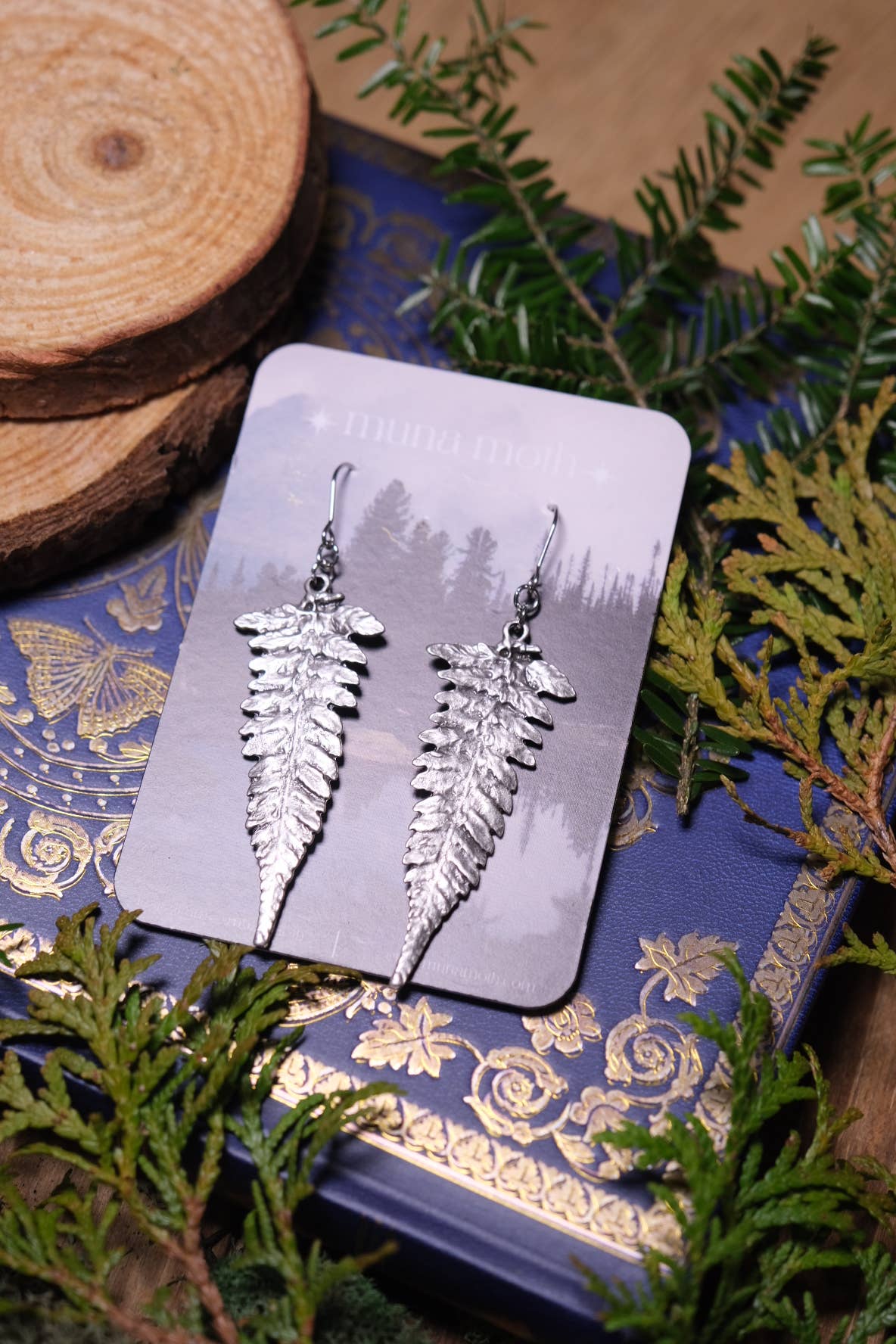 Muna Moth - Vendita all'ingrosso Orecchini pendenti - Orecchini a forma di felce in stile bohemien per uso quotidiano2