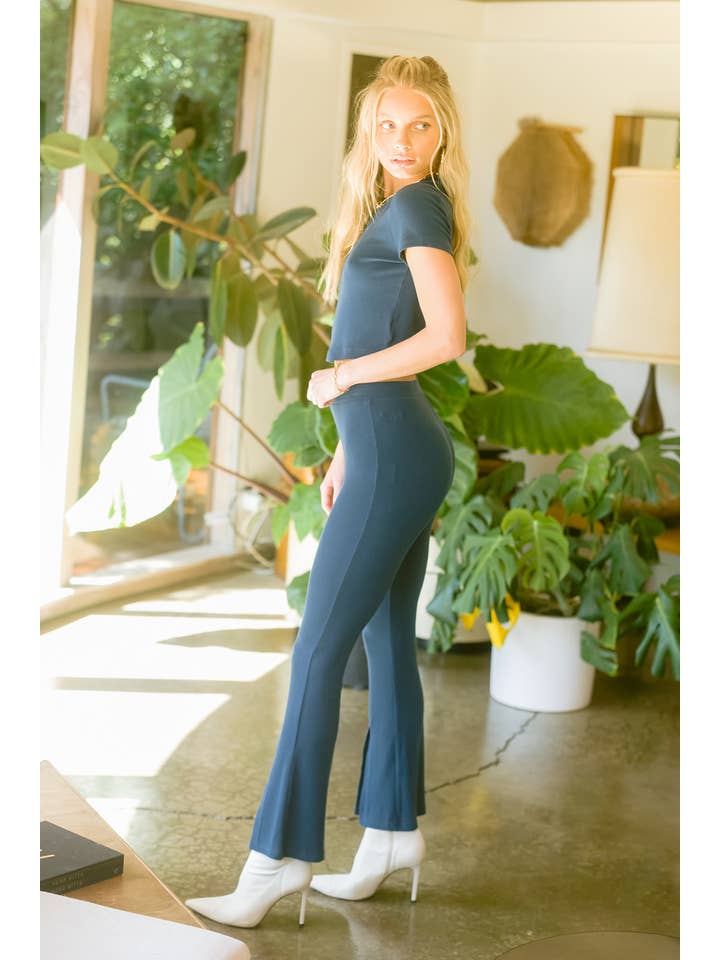 Listicle - Wholesale Lounge Set - Women's - Ribbed Crop Top & Split Hem Pants Set6