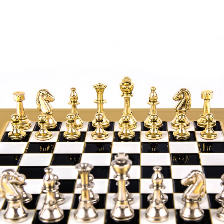 Cardshouse - Wholesale Board Game - Classic Metal Staunton Chess Set 28X28Cm With Chessboard3