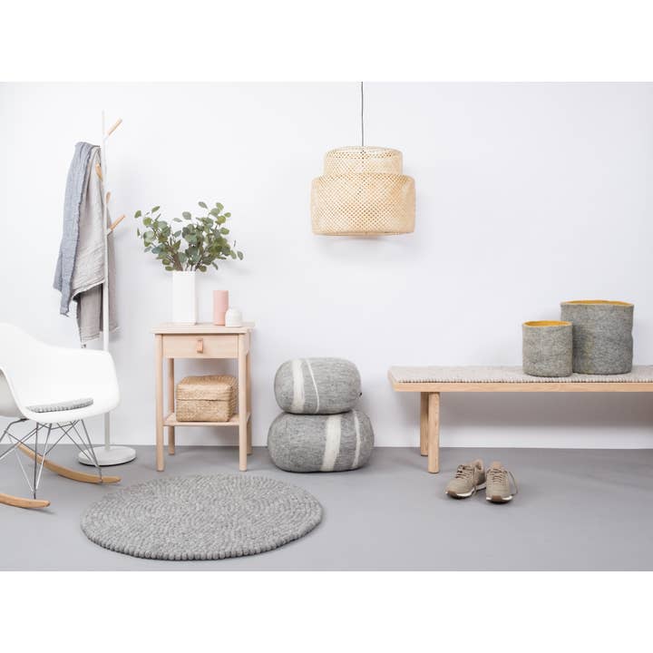 myfelt - Wholesale Pouf - Carl – Felt Pebble Light Gray 100% Wool6