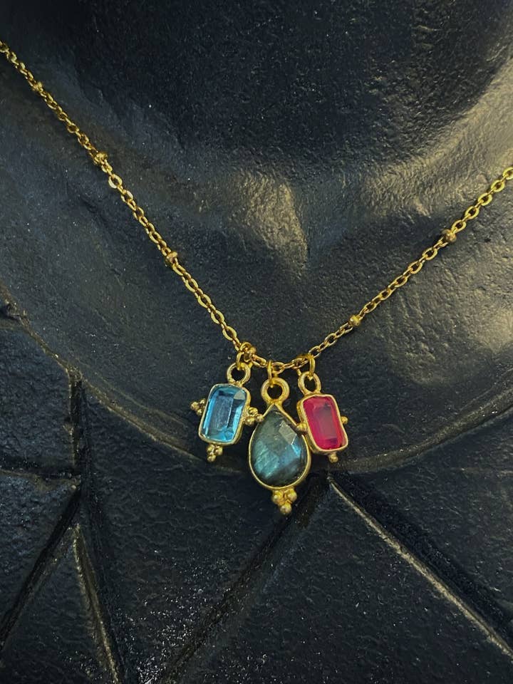 Collier Byzance - Plaqué or - 3 pierres pour la vente par Fascinato