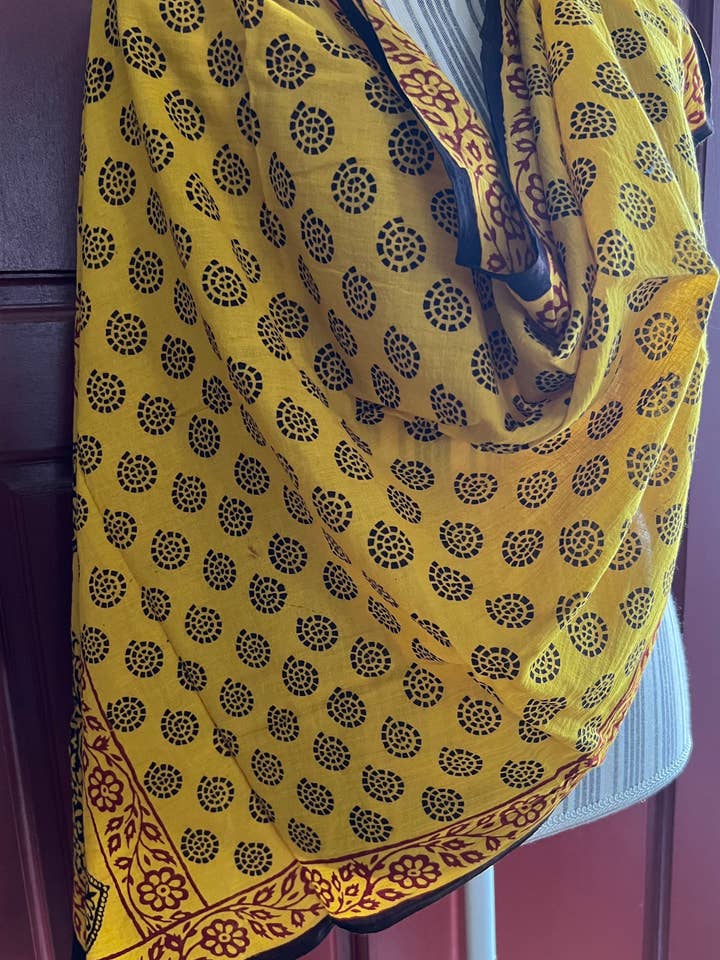 Écharpe Jobat jaune pour la vente par MSK Handicrafts