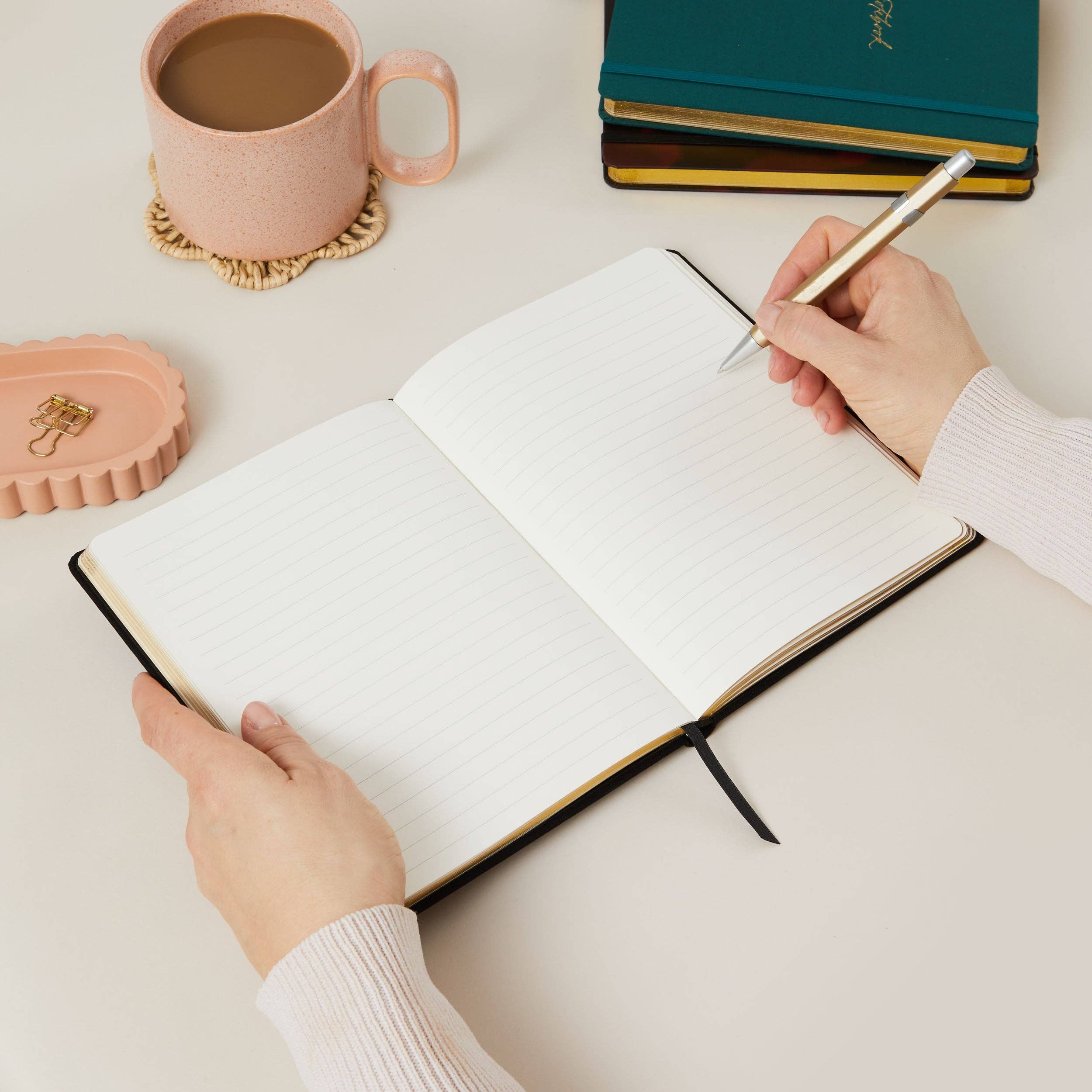 Blush And Gold – wholesale Notebook – Luxury Notebook / Journal - Black (Cloth)1