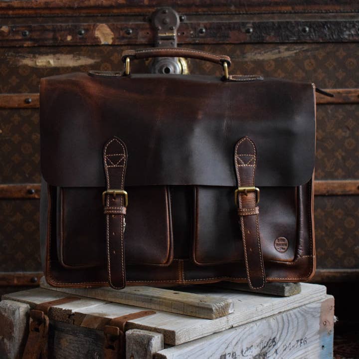 MEN'S LEATHER BRIEFCASE - THE ZAPPA for wholesale by Cuirage