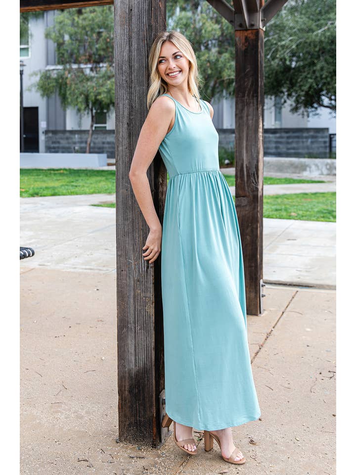 You & Me - Wholesale Dress - Women's - YMD10095V-SOLID SLEEVELESS MAXI DRESS