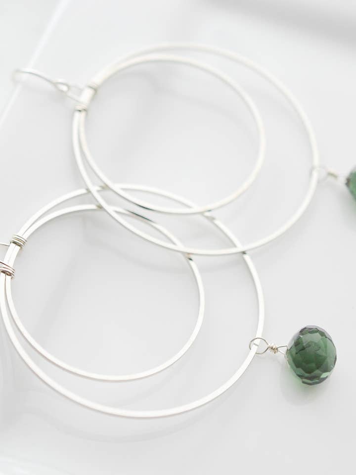 Boucles d'oreilles en cristal Halo pour la vente par Ashley Rose Designs